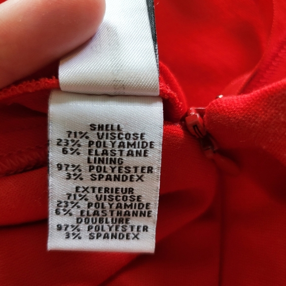 Diane von Furstenberg 'Helen' Red Bodycon Cocktail Dress, Size 6 - Picture 6 of 16